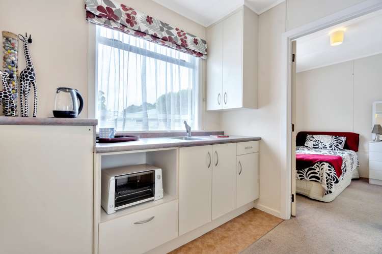 13 Connell Street Blockhouse Bay_16