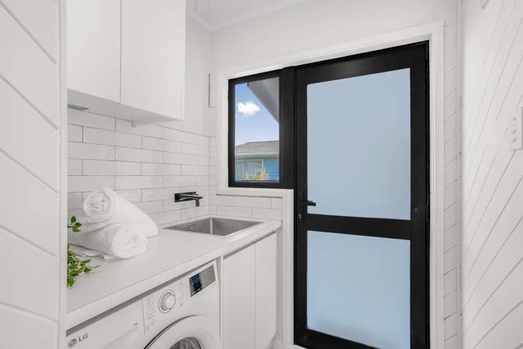 219 Naenae Road Naenae_11