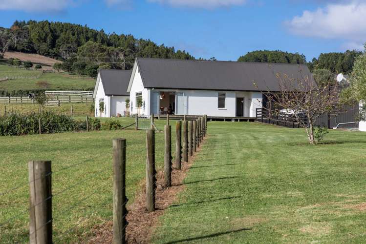 245 Muriwai Valley Road Muriwai_0