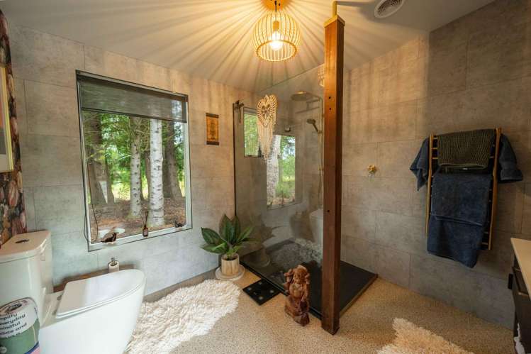 84 Cover Street Lumsden_17