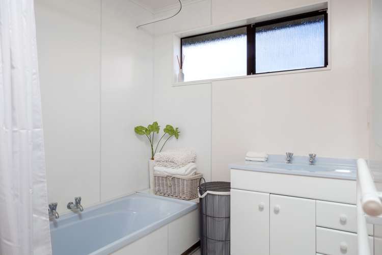 34 Burleigh Road Redwoodtown_10