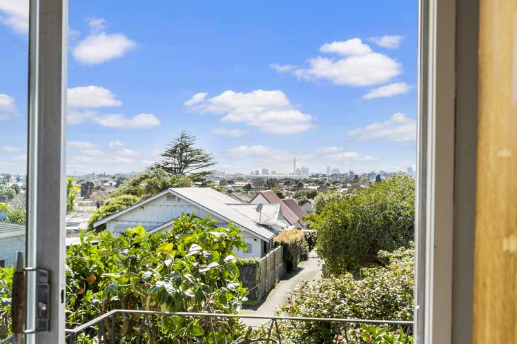 1/12 Eden View Road Sandringham_5