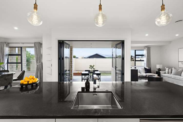 7 Rotoiti Way Poraiti_9