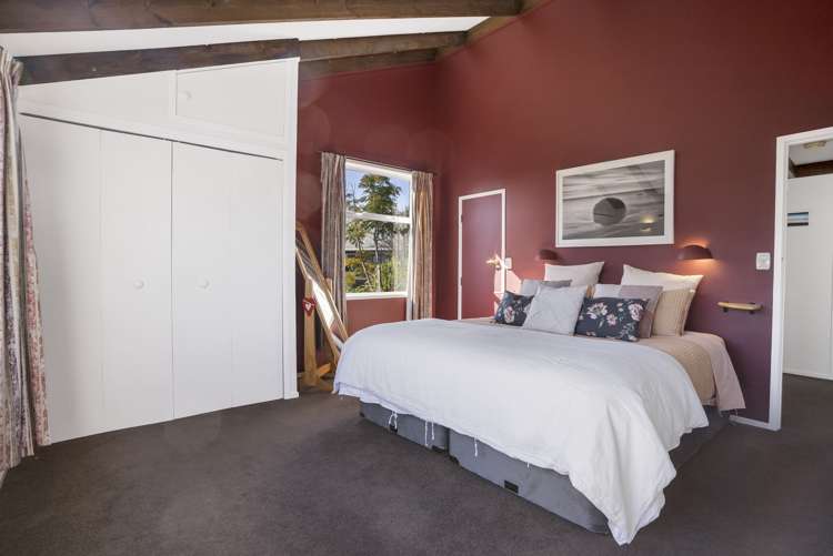 22 Telstar Place Beach Haven_10