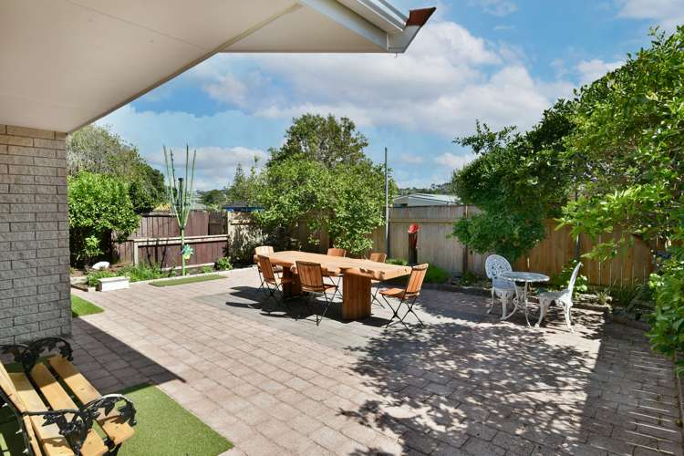 19 Lillian Place Orewa_14