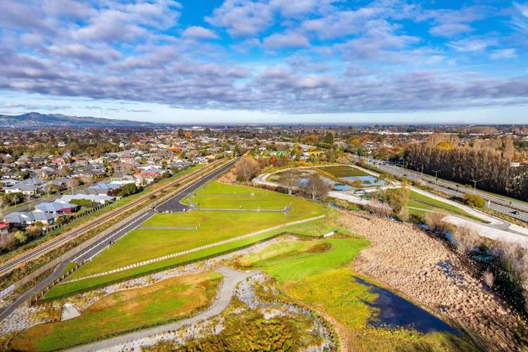 45 Cunliffe Rd Redwood_13