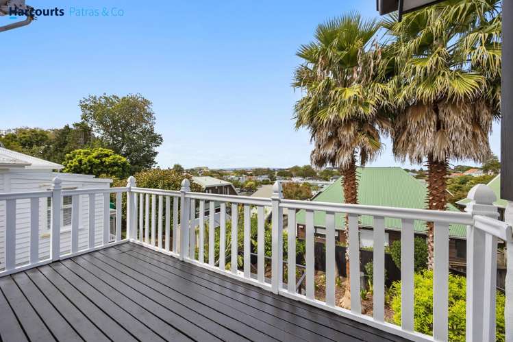 3/74A Clonbern Road Remuera_16