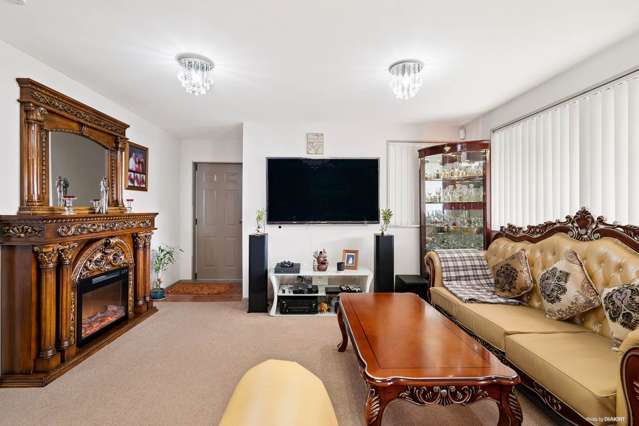 37 Woodbank Drive Glen Eden_3