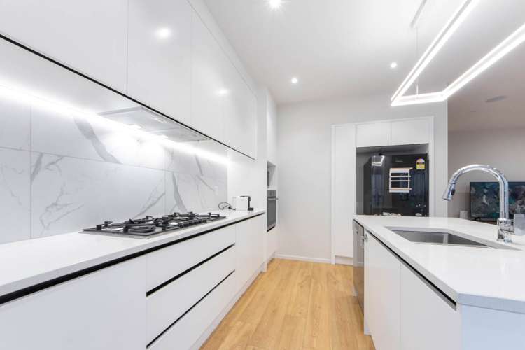 10 Houhora Street Westgate_16