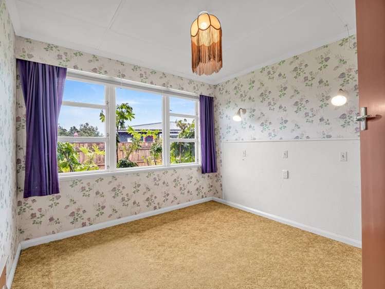 9 Duna Place Takaro_12