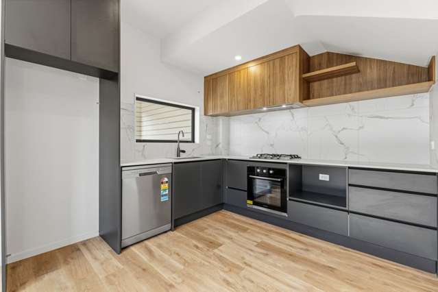 Brand-New Homes - Kauri Flats School Zone