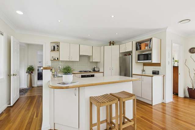 10 Joseph Banks Drive Whitby_2