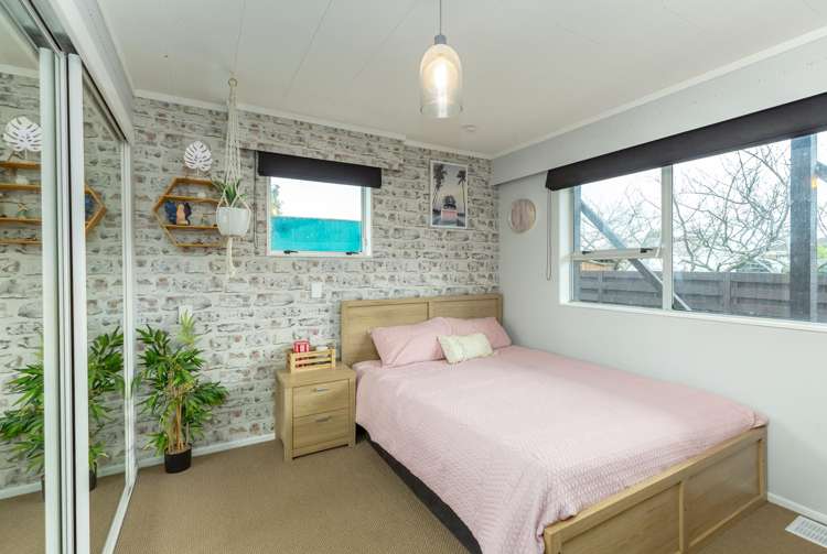 14 Harvard Grove Upper Hutt_13