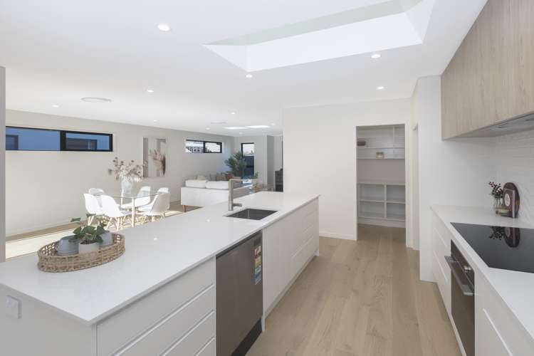 42 Walter Case Drive Harewood_9