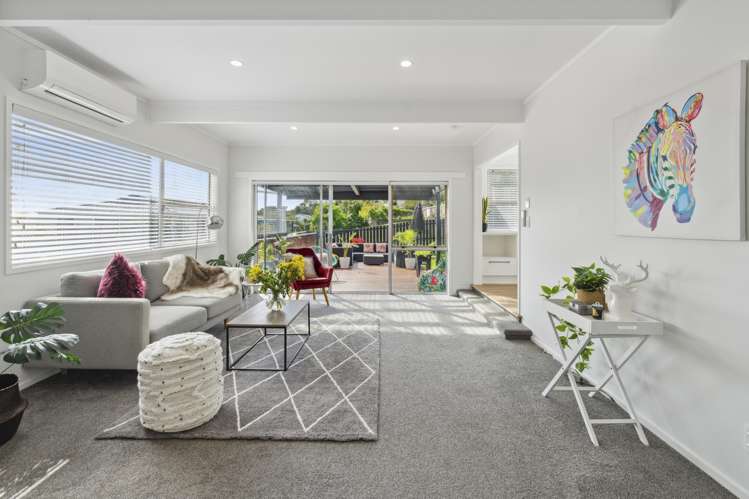 28 Ridgemount Rise Mangere Bridge_5