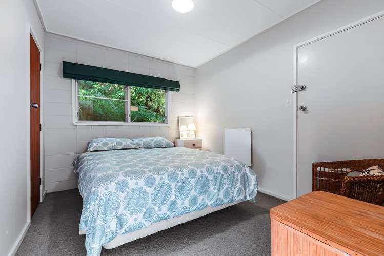 22 Manunui Street Kuratau_16
