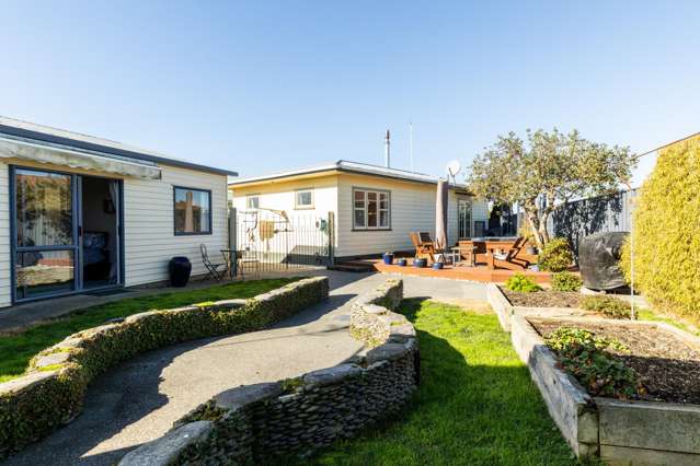 Home, income and oasis