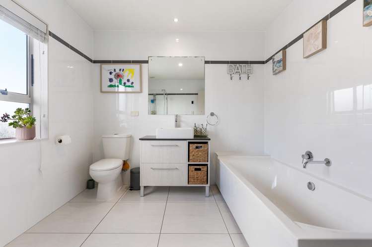 3 Reipae Street Stonefields_30