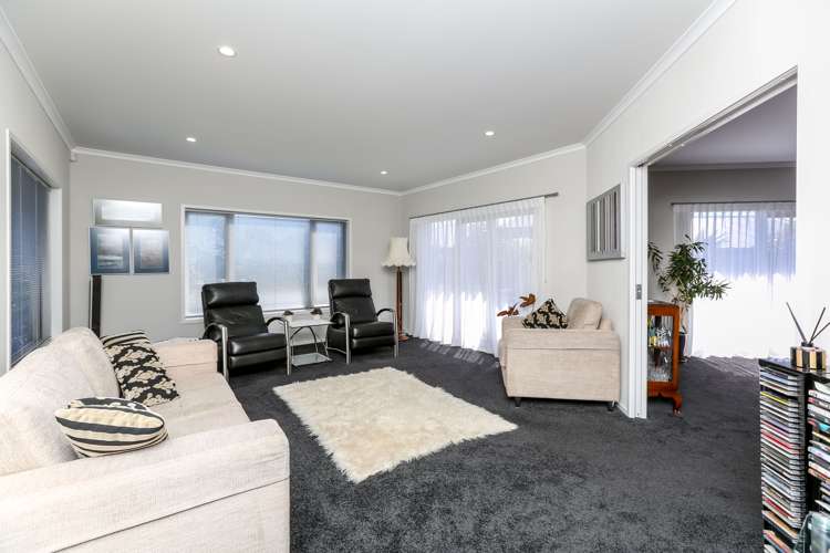 1 Manurau Crescent Merrilands_10