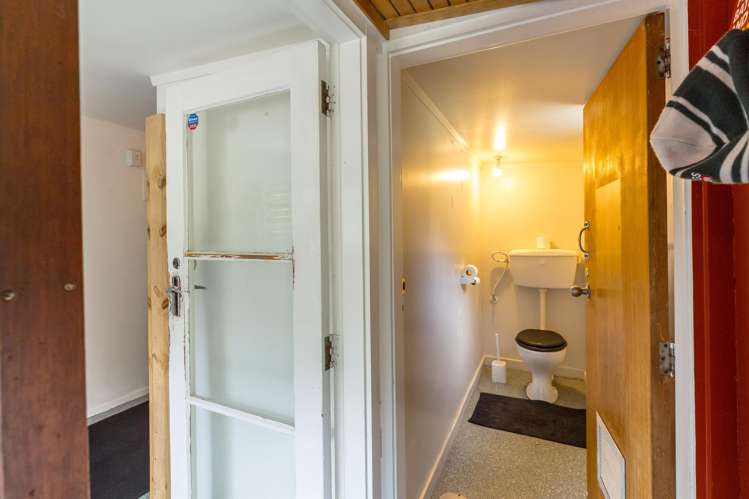 451 Tora Farm Settlement Road Tora_18