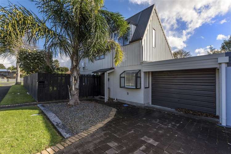 63 Eaton Crescent Matua_14