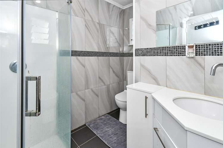 29 Beaumonts Way Manurewa_11