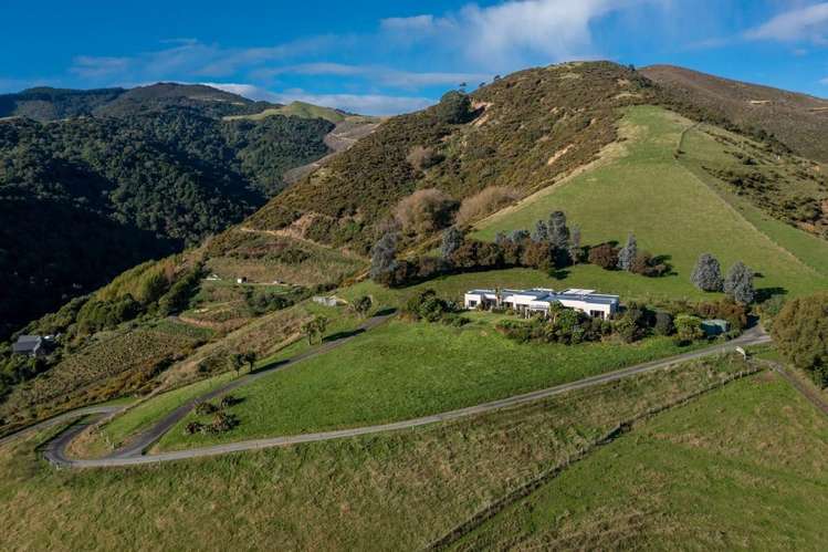 106a The Glen Road Glenduan_27