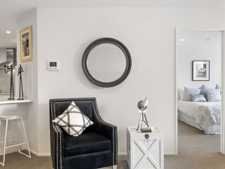 4i/175 Hurstmere Road Takapuna_7