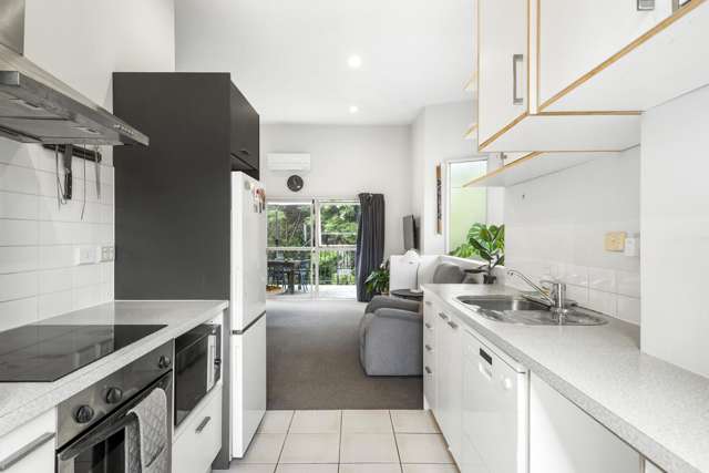 26/216 Manuka Road Bayview_3