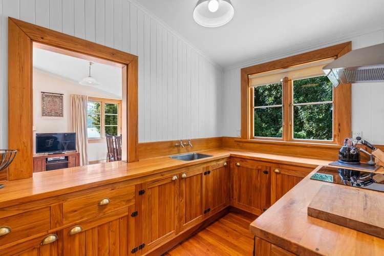 1 Howard Street Macandrew Bay_22
