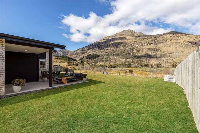 19 Regent Street Lower Shotover_4