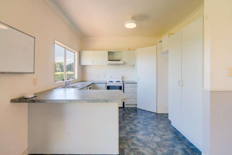 112 Sandspit Road Waiuku_10