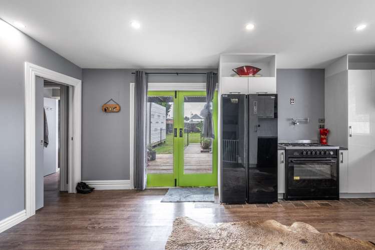 306 Crinan Street Georgetown_9