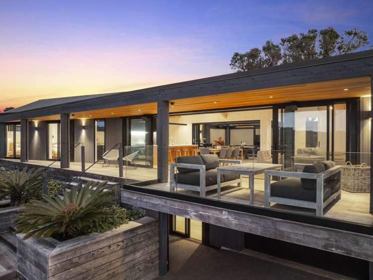 20 Marine View Road Onetangi_28