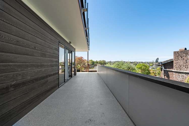 19 Sunrise Avenue Murrays Bay_26