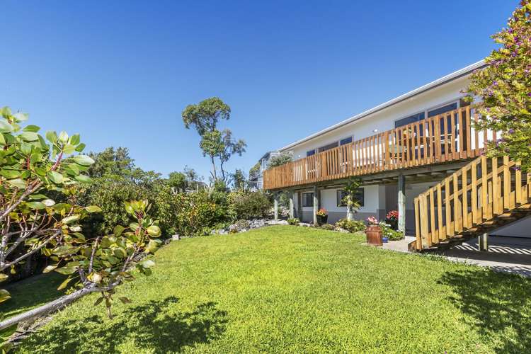 14 Kenef Road Paremata_24