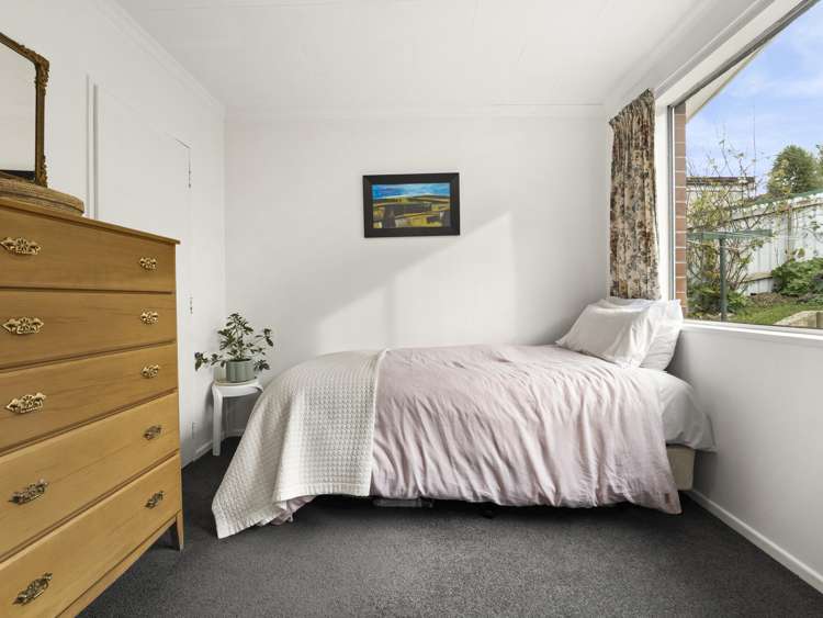 51 Salmond Street Halfway Bush_12