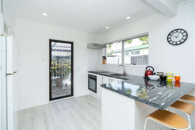 97b Pine Avenue Melville_2