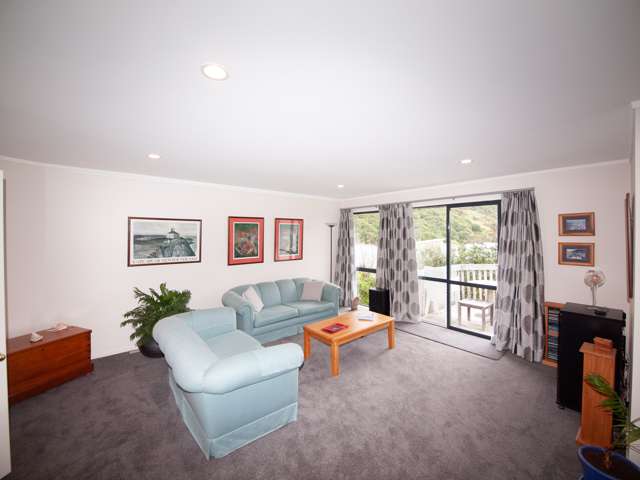 6 Myers Grove Churton Park_4