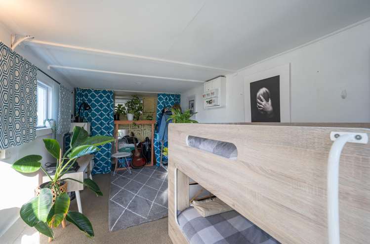 60 Emano Street Toi Toi_9