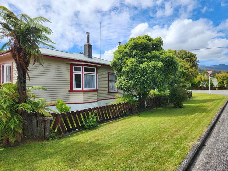 25a Ballance Street Runanga_17