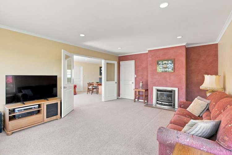 25 Ashmore Drive Frankleigh Park_15