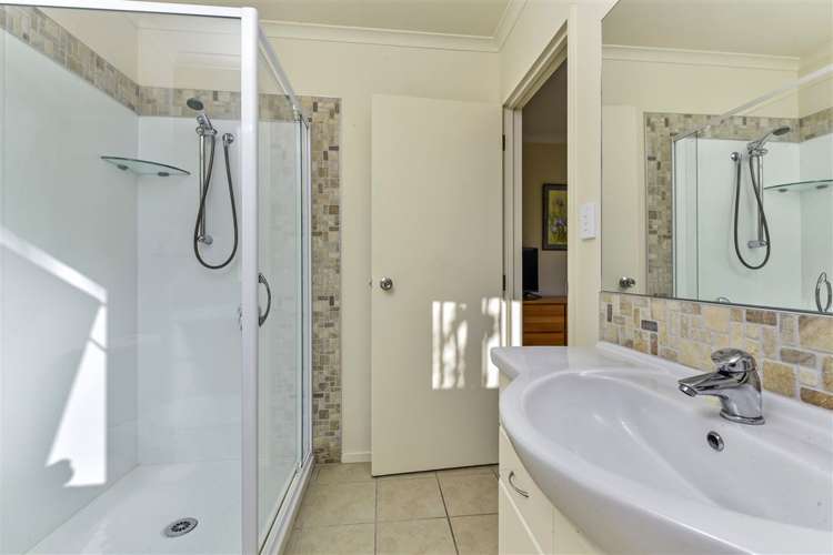 5 Starlight Cove Hobsonville_13