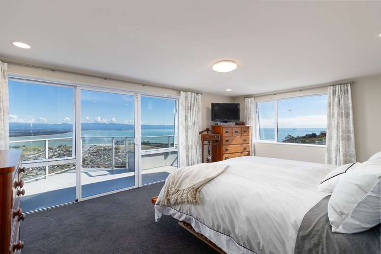 346 Princes Drive Britannia Heights_13