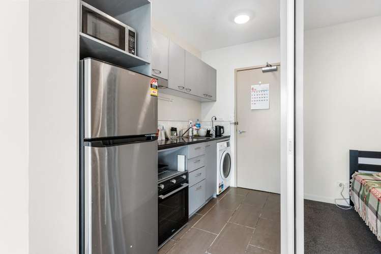 1202/135 Hobson Street Auckland Central_9