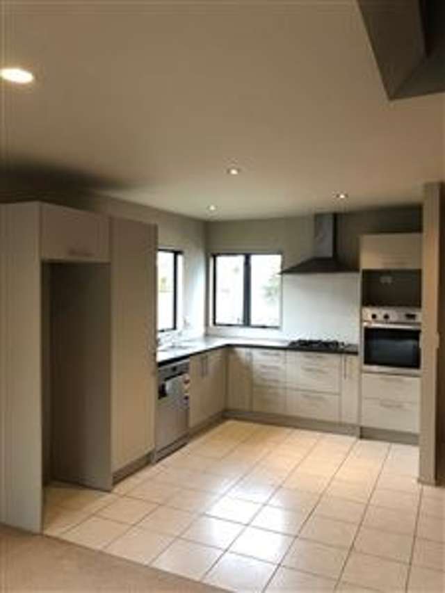 6/64 Schnapper Rock Road Albany_1