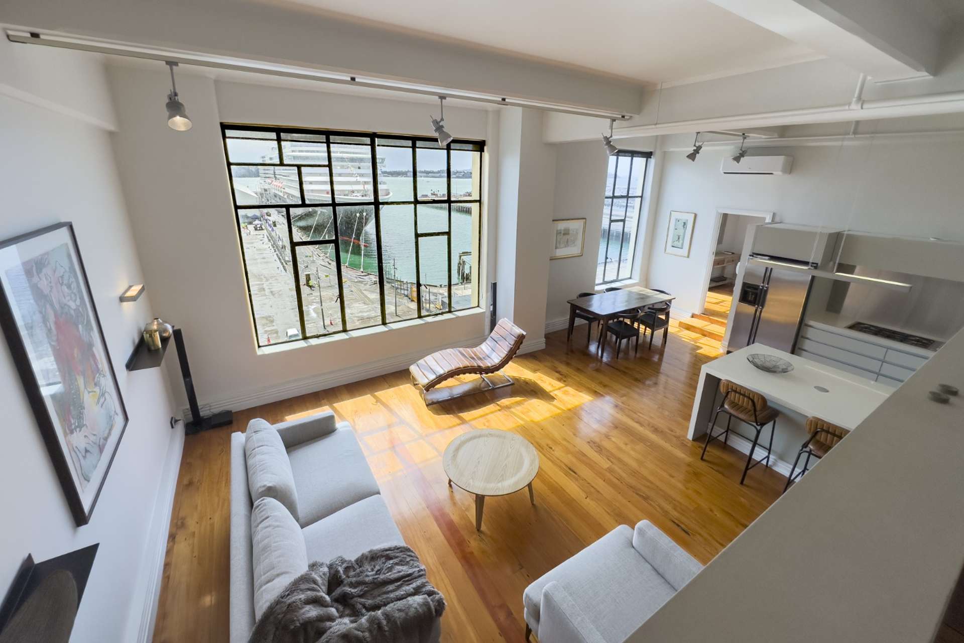 4c/2 Queen Street Auckland Central_0