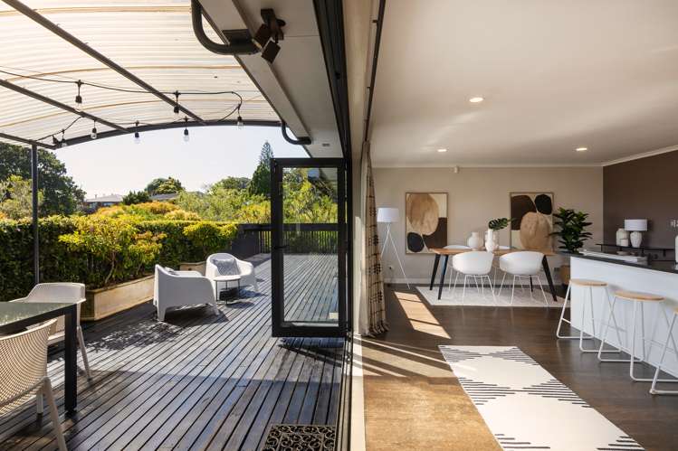 61a Fairmount Road Titirangi_4