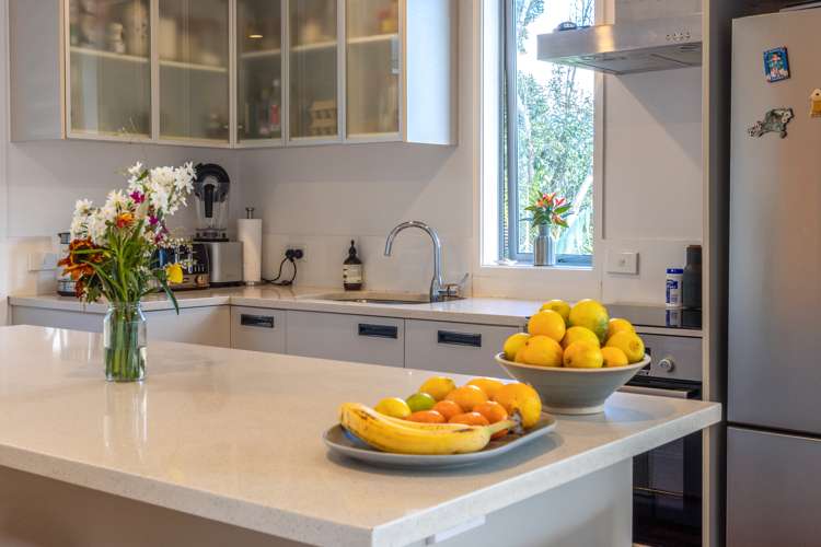 10 Ocean Road Surfdale_9