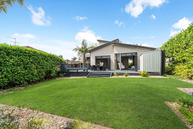 9 Brooke Ridge Rise East Tamaki Heights_15